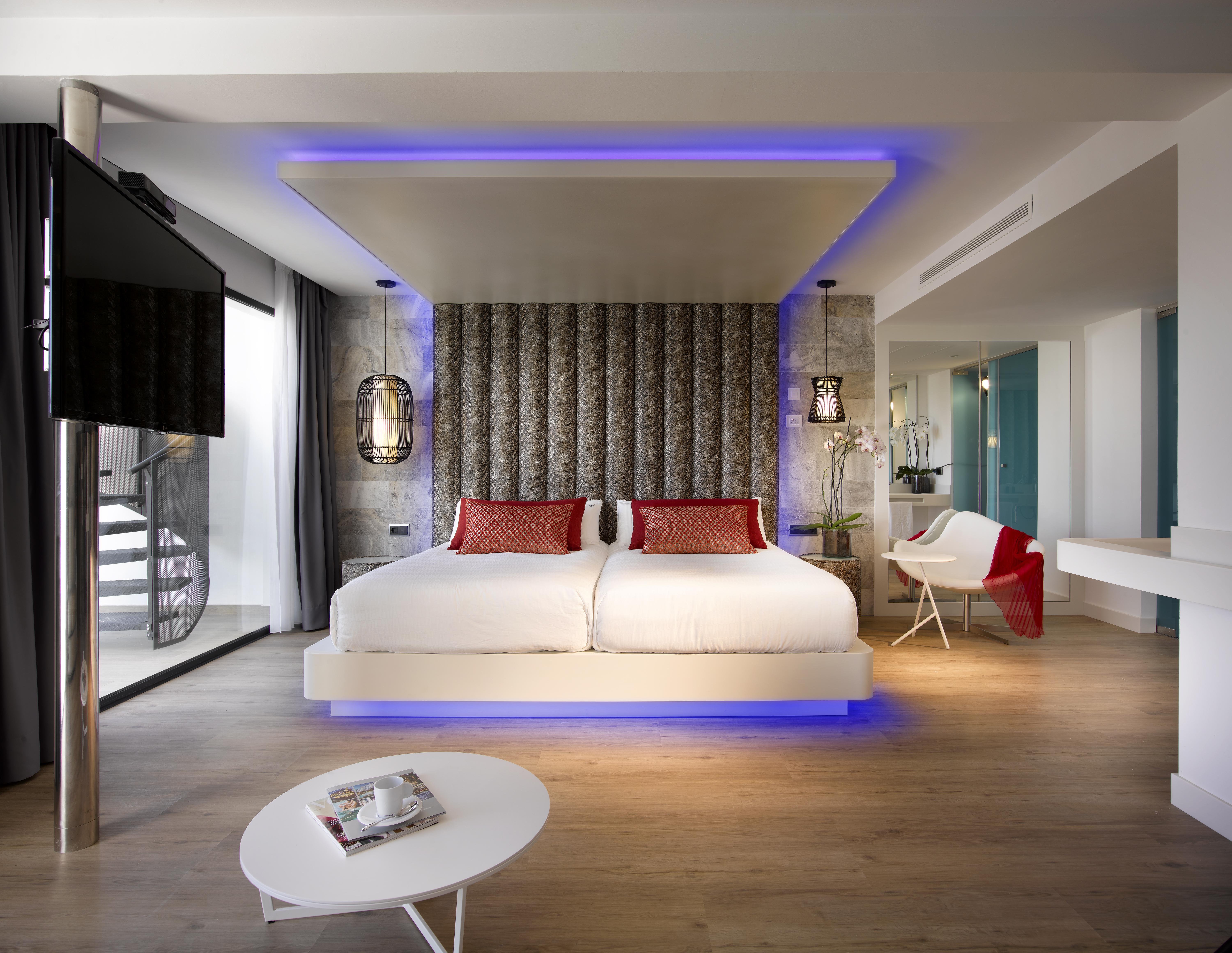 Hard Rock Hotel Ibiza Playa d'en Bossa Exterior foto A room at the hotel