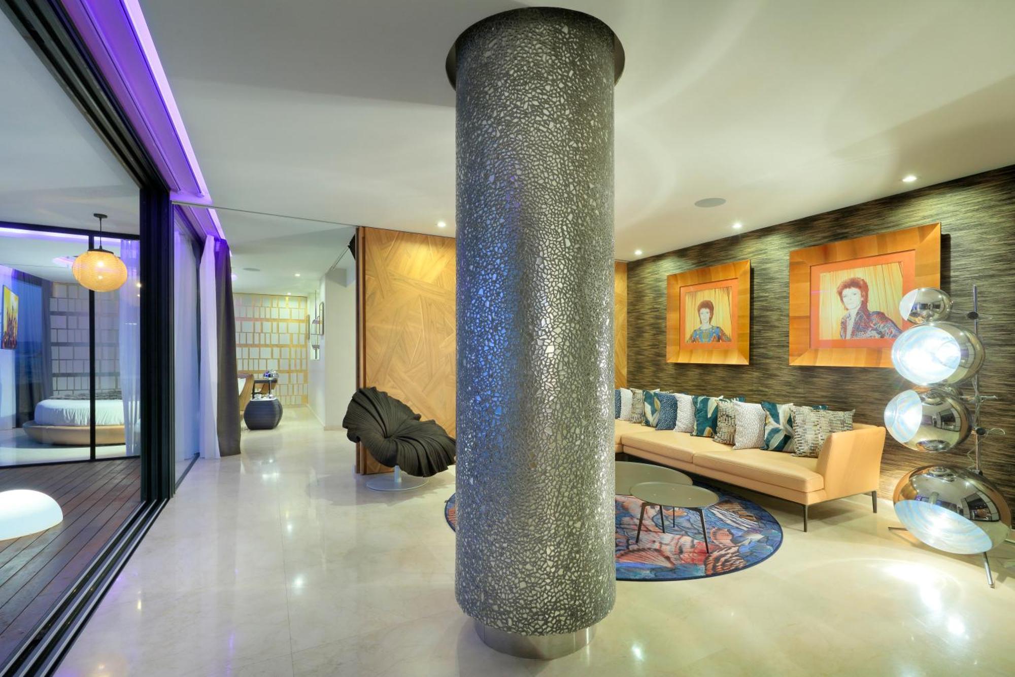Hard Rock Hotel Ibiza Playa d'en Bossa Exterior foto The interior of the house