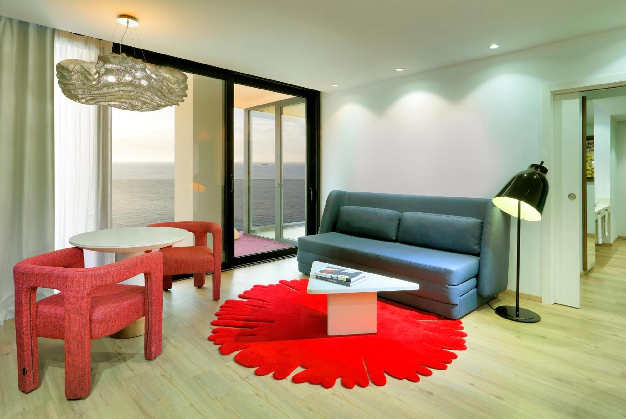 Hard Rock Hotel Ibiza Playa d'en Bossa Exterior foto A living room